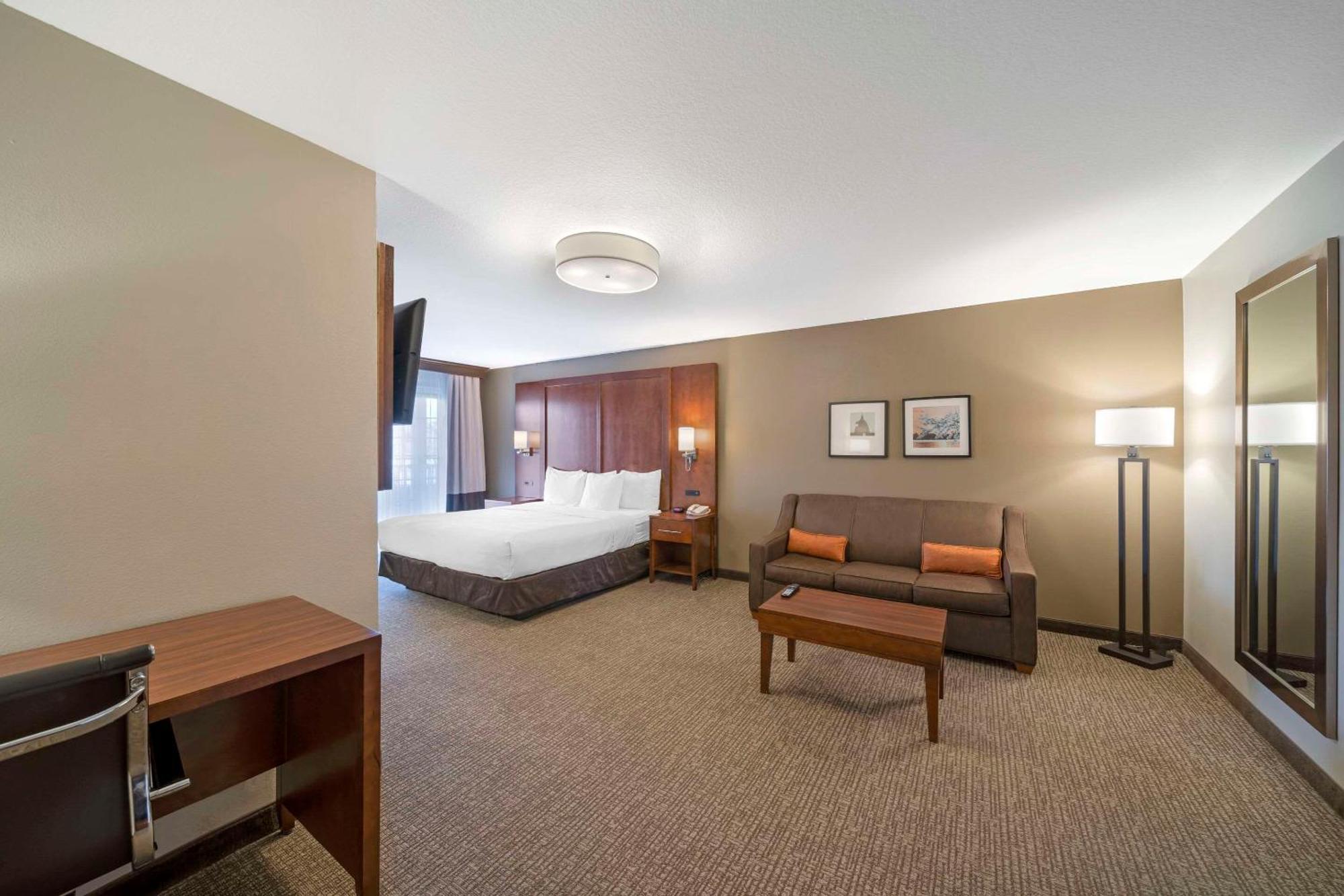 Comfort Suites Red Bluff Near I-5 المظهر الخارجي الصورة