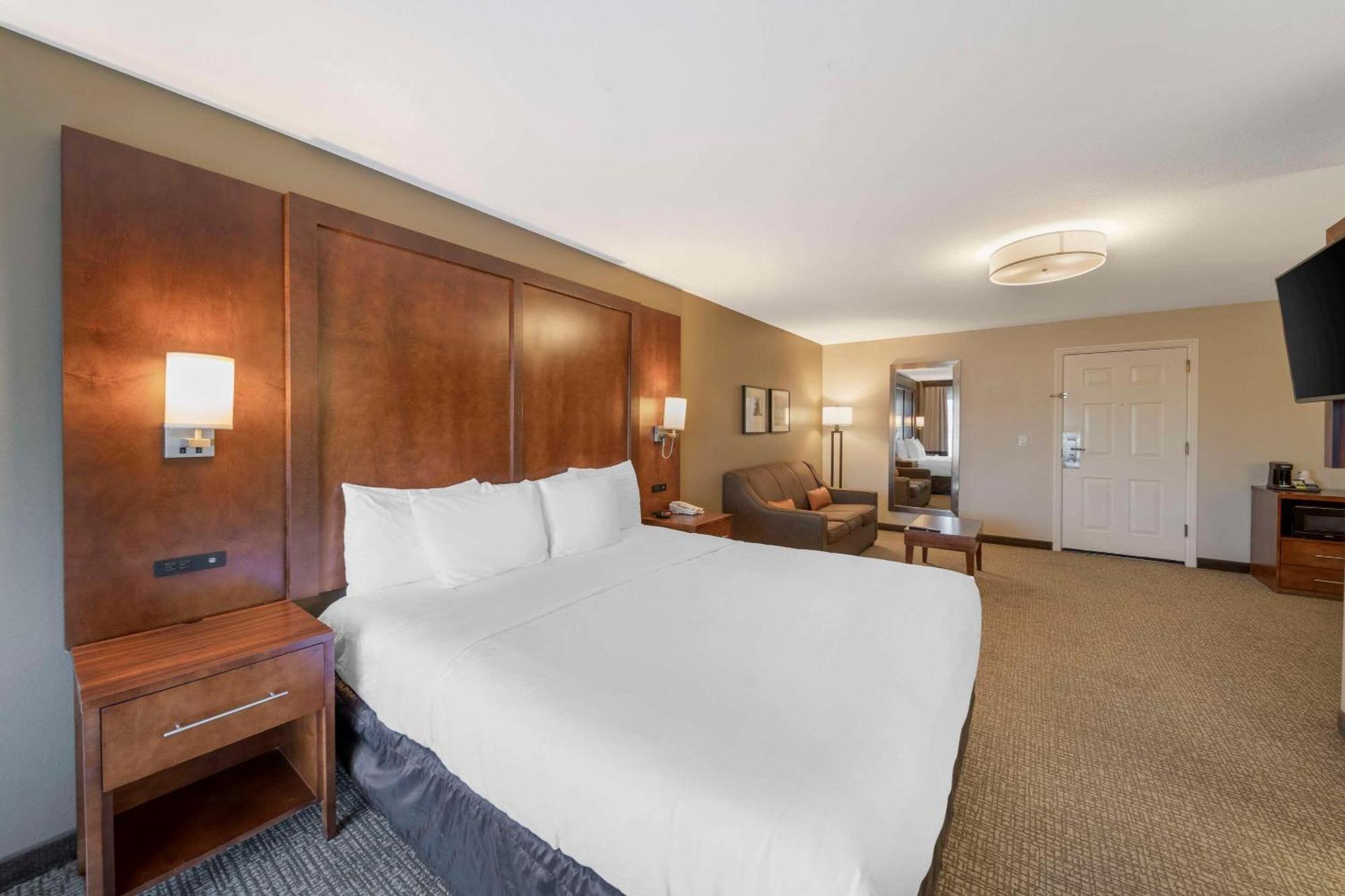 Comfort Suites Red Bluff Near I-5 المظهر الخارجي الصورة