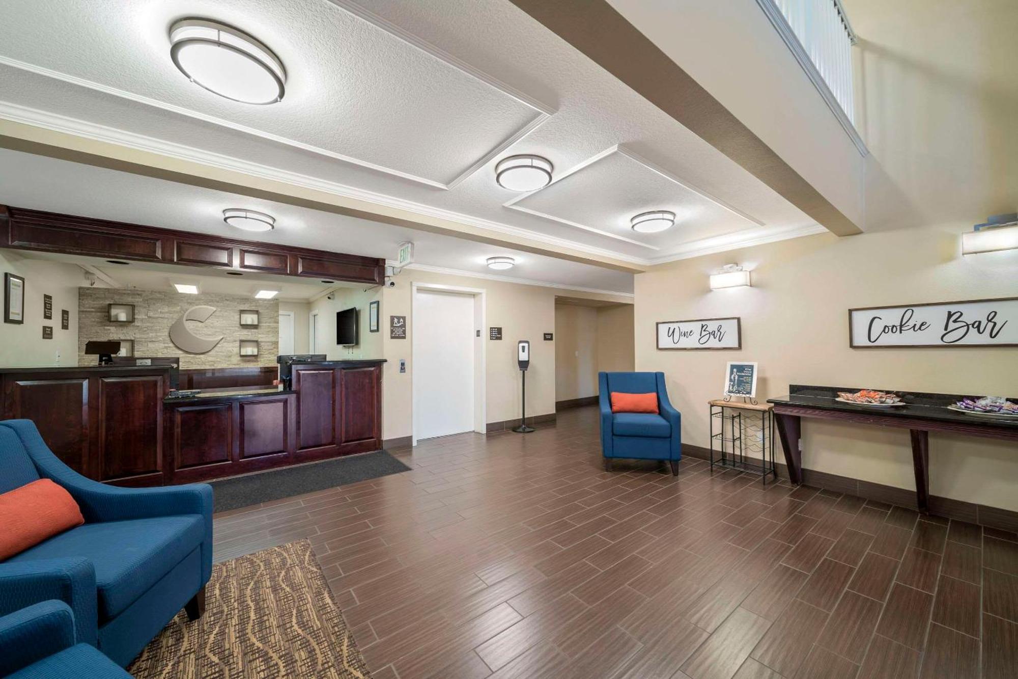 Comfort Suites Red Bluff Near I-5 المظهر الخارجي الصورة
